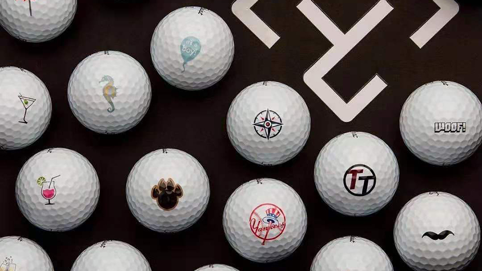 讴歌汽车高尔夫球定制案例